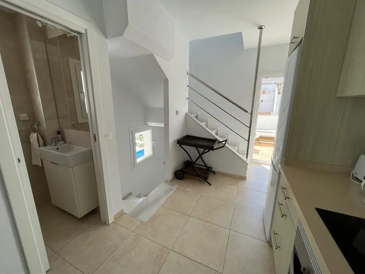 Nerja Paradise Rentals - Villa Zafiro